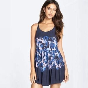 Free People Viole Slip Dress Midnight Blue Floral Size XS‎ Bohemian Boho Rayon
